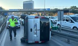 Bayrampaşa'daki trafik kazasında 3 kişi yaralandı