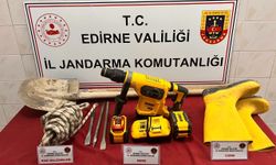 Edirne'de kaçak kazı yapan şüpheli suçüstü yakalandı