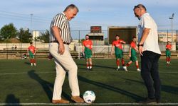 Lüleburgaz'da Yaz Akşamları Yıldızları Futbol Turnuvası Çetin Öten Kupası başladı