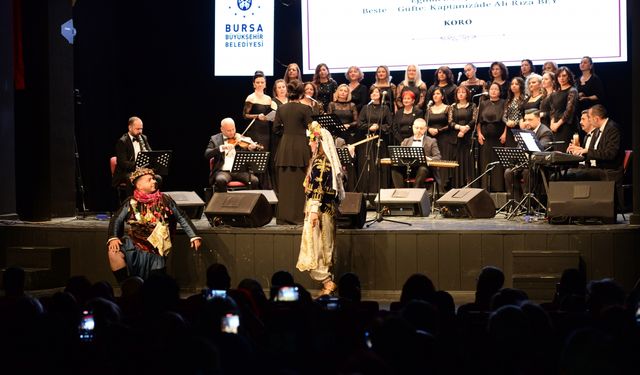 Büyükşehir Belediyesi Orkestra Şube Müdürlüğü Kadın Korosu konserde sahne aldı