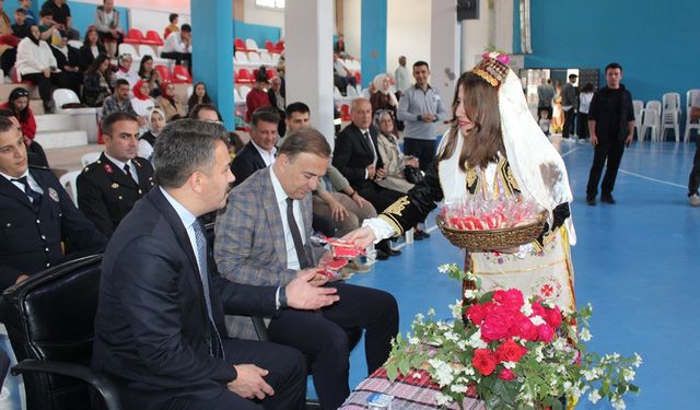 Taraklı'da 19 Mayıs Atatürk'ü Anma, Gençlik ve Spor Bayramı kutlandı