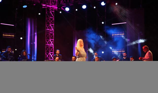 Sakarya'da "TRT Sanatçıları Şehir Konserleri" düzenlendi